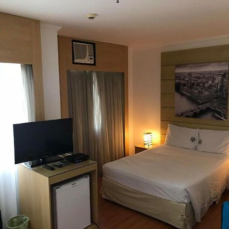 Flat De Luxo Aeroporto Congonhas - Hotel サンパウロ エクステリア 写真