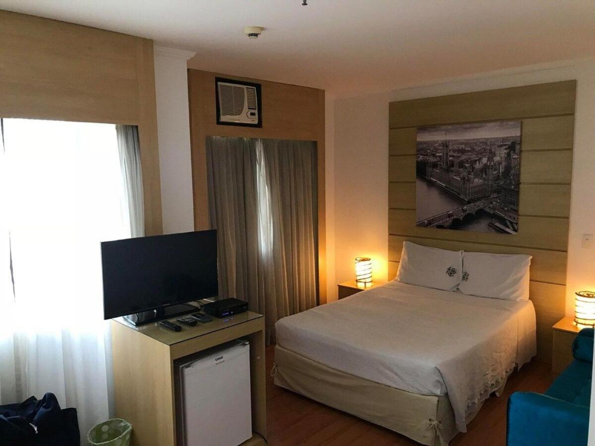 Flat De Luxo Aeroporto Congonhas - Hotel サンパウロ エクステリア 写真