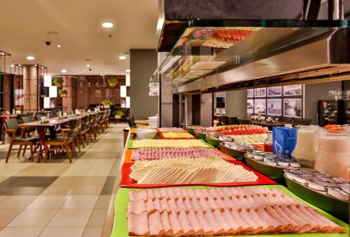 Flat De Luxo Aeroporto Congonhas - Hotel サンパウロ エクステリア 写真
