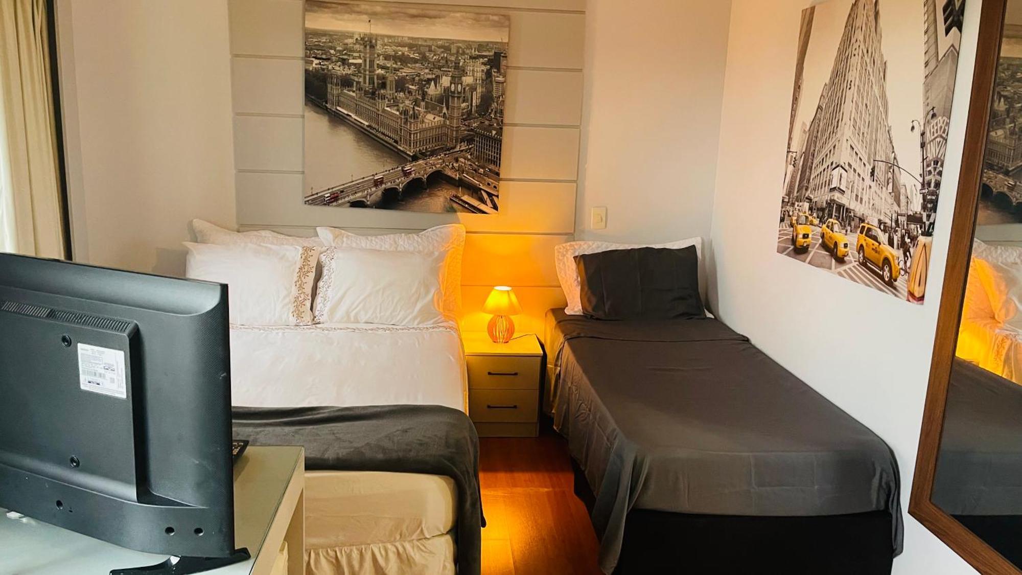 Flat De Luxo Aeroporto Congonhas - Hotel サンパウロ エクステリア 写真