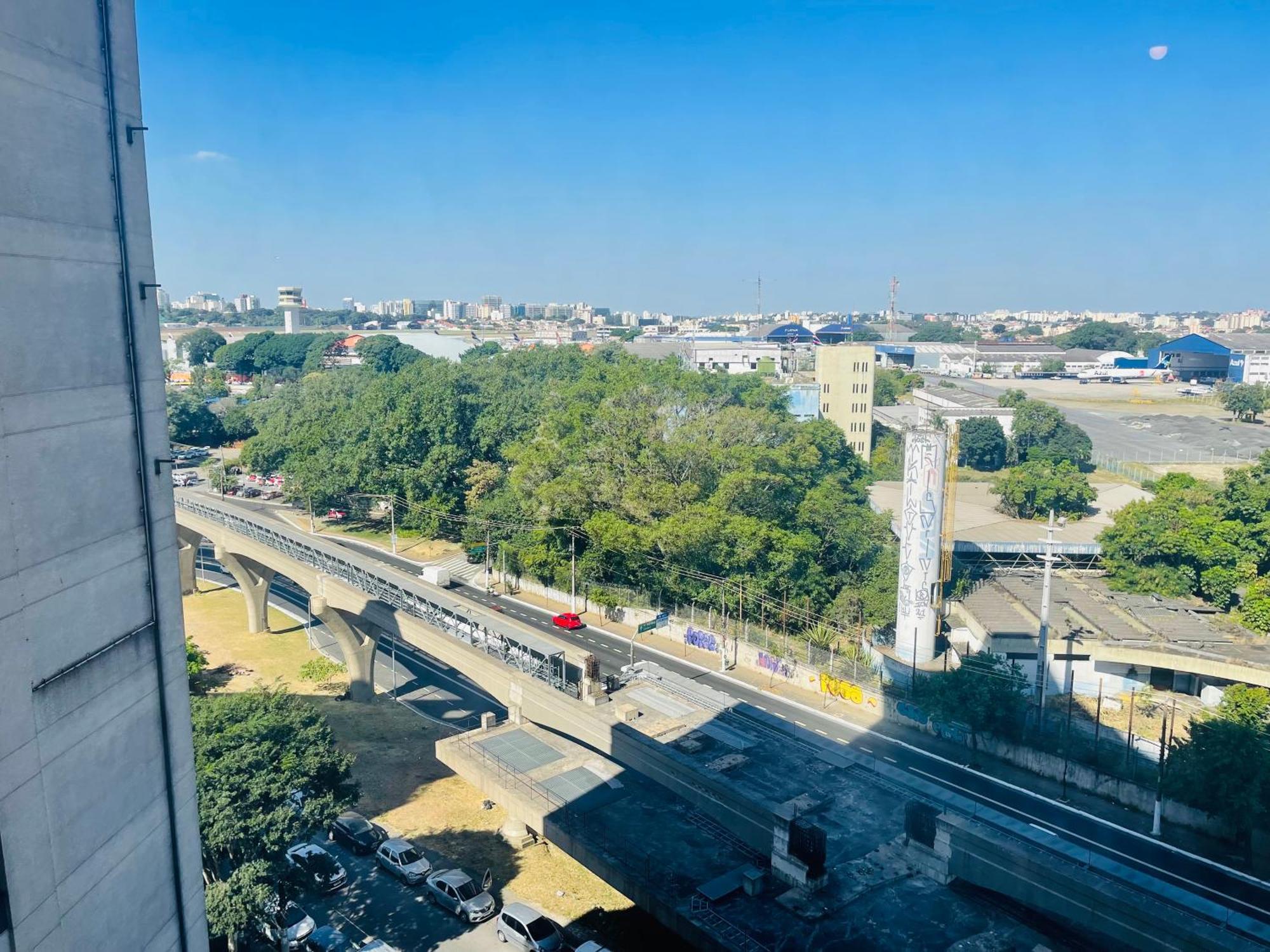 Flat De Luxo Aeroporto Congonhas - Hotel サンパウロ エクステリア 写真
