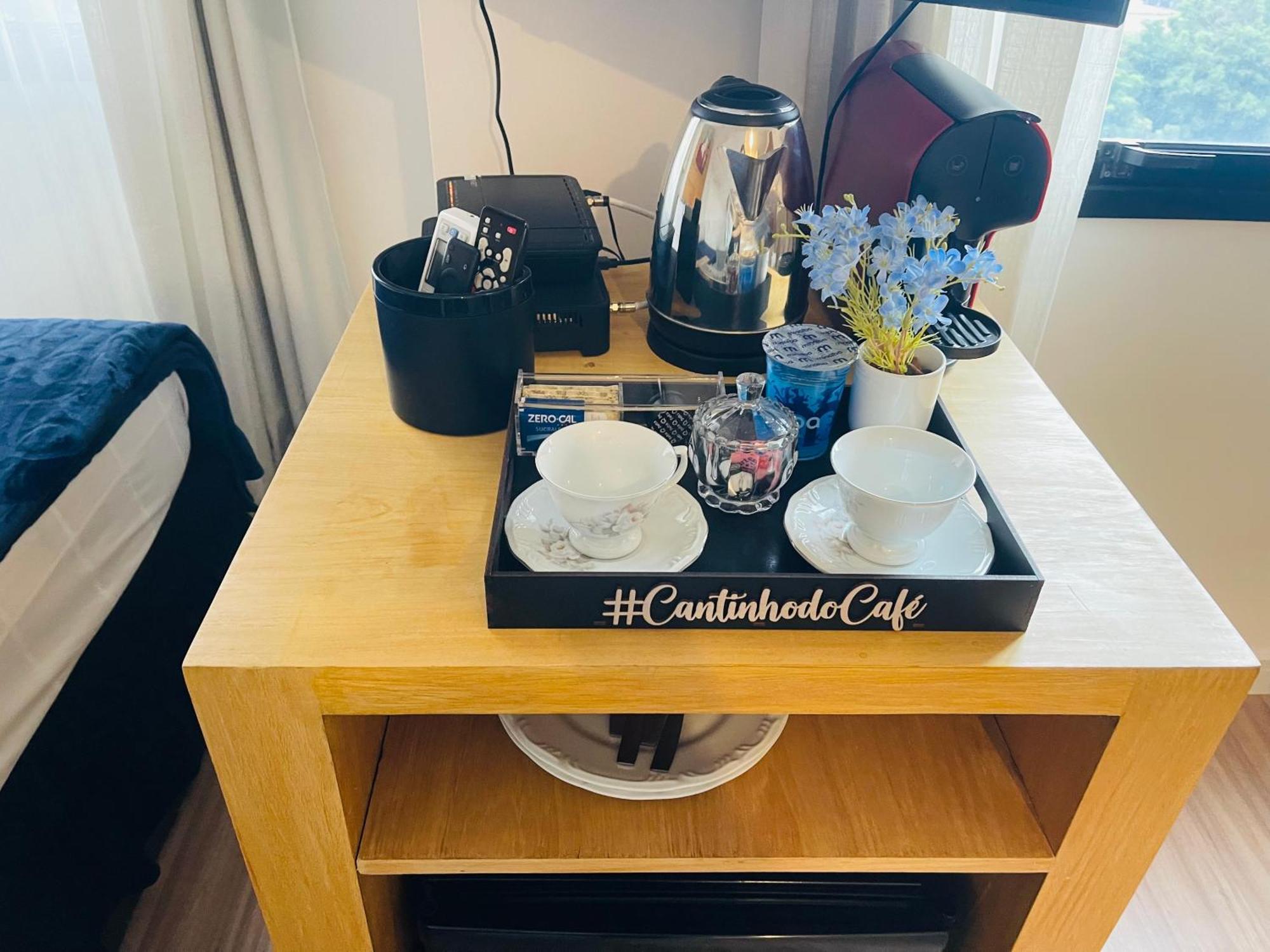 Flat De Luxo Aeroporto Congonhas - Hotel サンパウロ エクステリア 写真