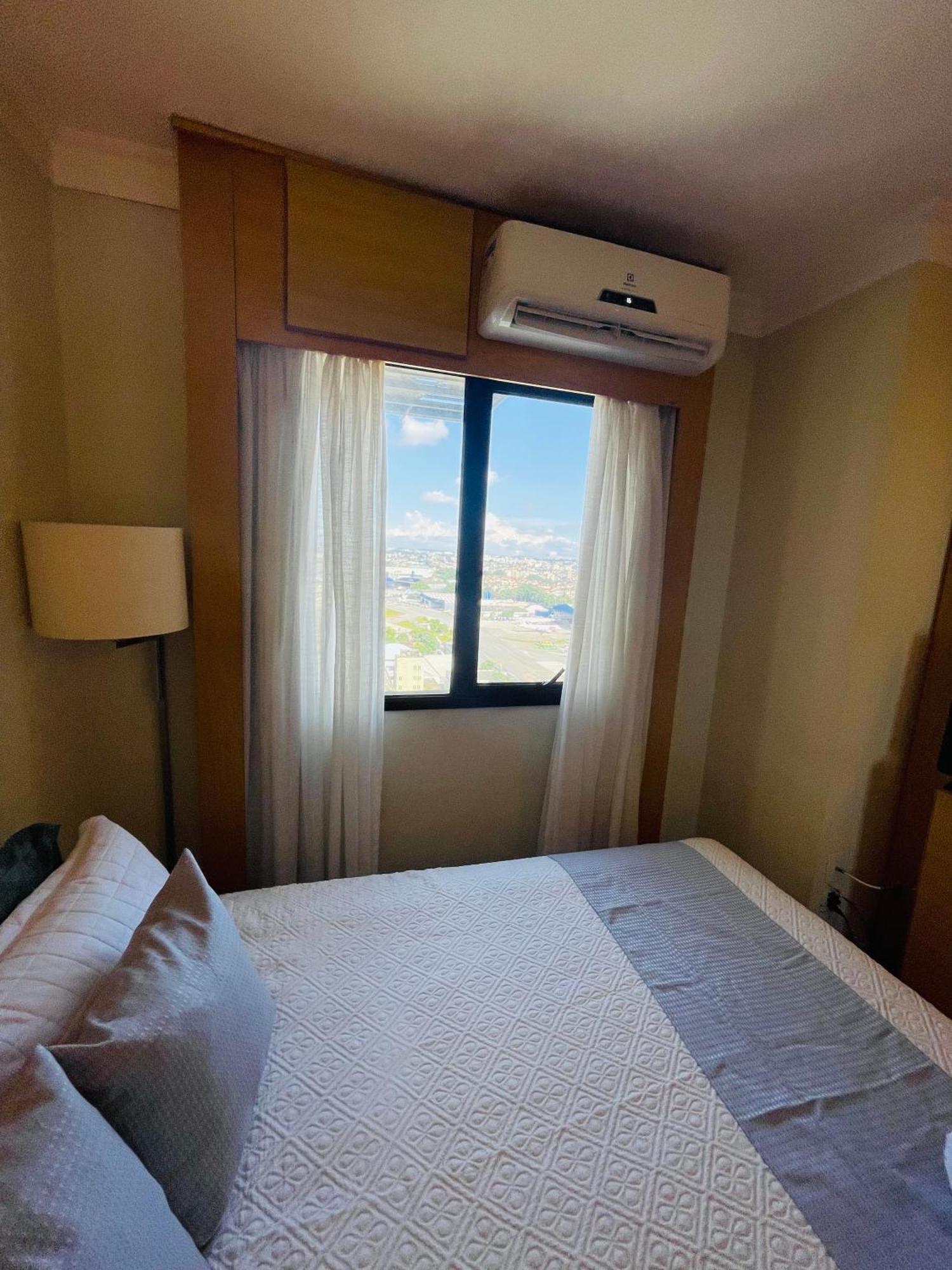 Flat De Luxo Aeroporto Congonhas - Hotel サンパウロ エクステリア 写真